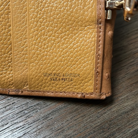 VERA PELLE genuine leather wallet in great condition. See attached images. - Picture 4 of 14